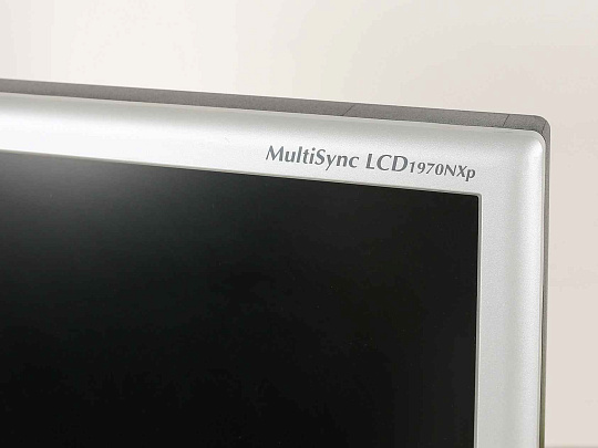 Монитор 19" NEC MultiSync LCD1970NXp