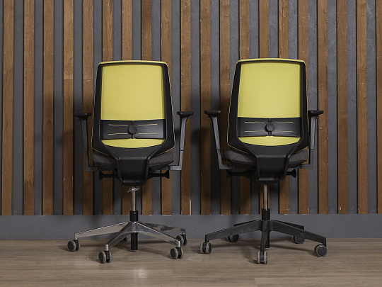 Офисное кресло Profim Light Up Ткань Зелёный Польша