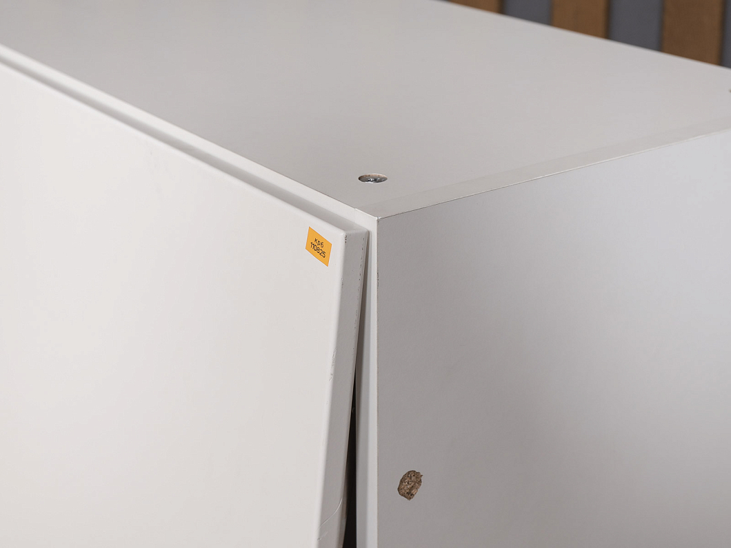 Полка навесная IKEA ЛДСП Белый Россия (КРБ-110825)