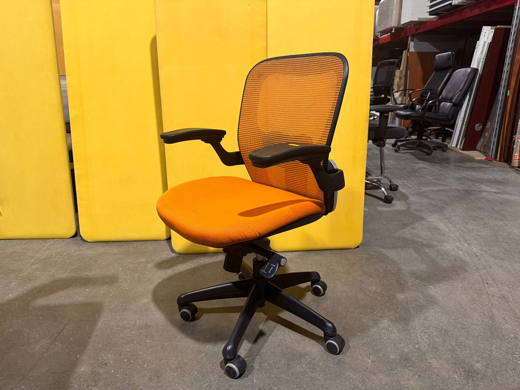 Офисное кресло Unitex Tipo Ткань Чёрный Беларусь (КПТЧОЖ4-160925)