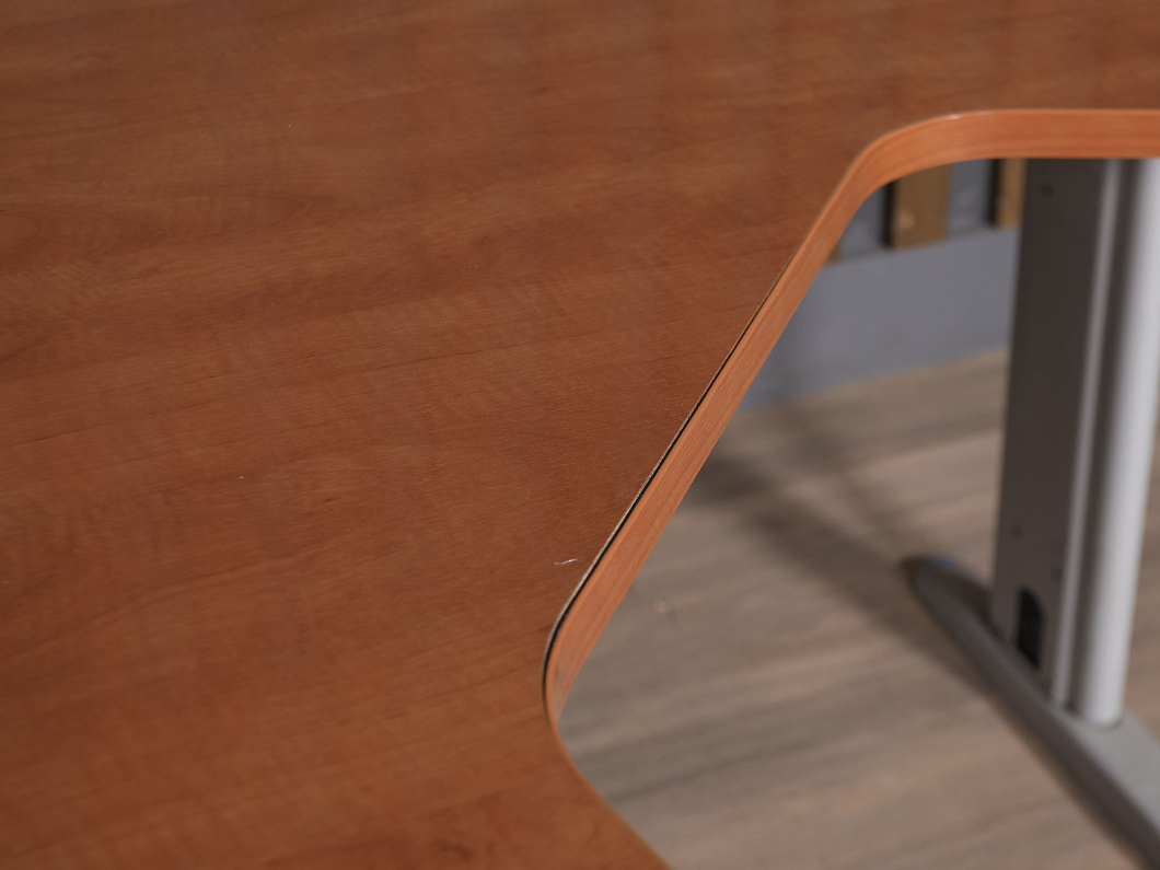 Стол эргономичный ЛДСП Вишня (СЭВШ-201125)