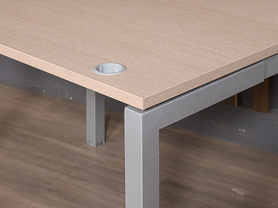 Стол прямоугольный ЛДСП Бук