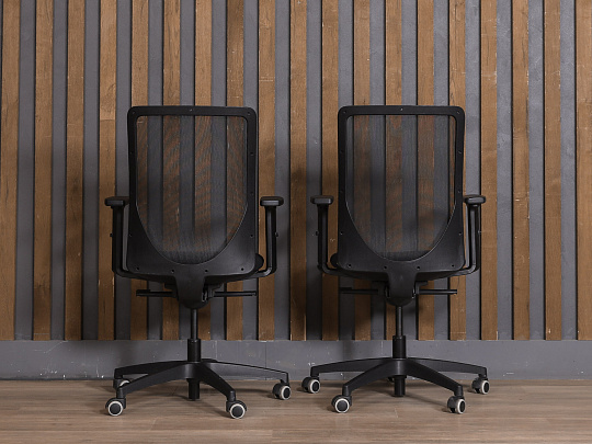 Офисное кресло Ткань Чёрный Италия