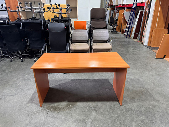 Стол прямоугольный ЛДСП Ольха Россия