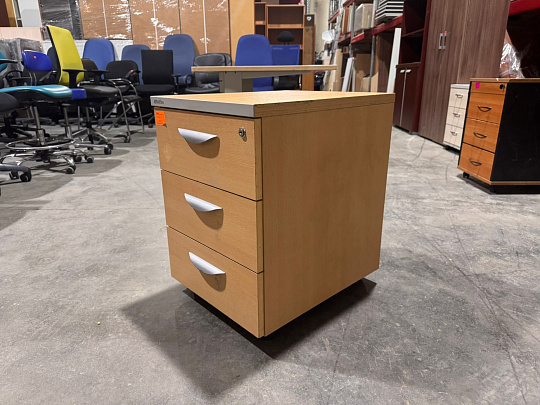 Тумба подкатная ЛДСП Бук