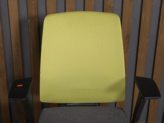 Офисное кресло Profim Light Up Ткань Зелёный Польша