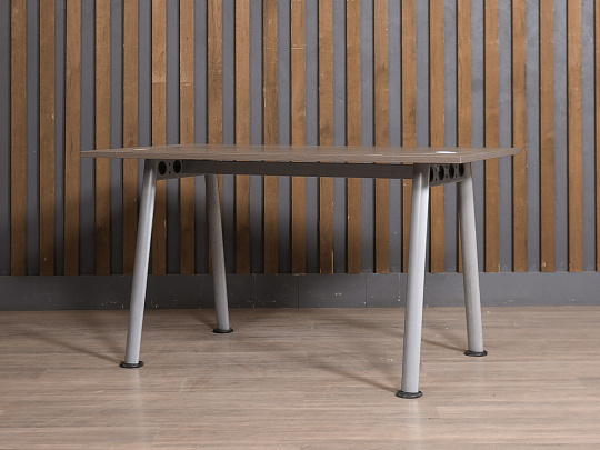 Стол прямоугольный ЛДСП Ясень шимо