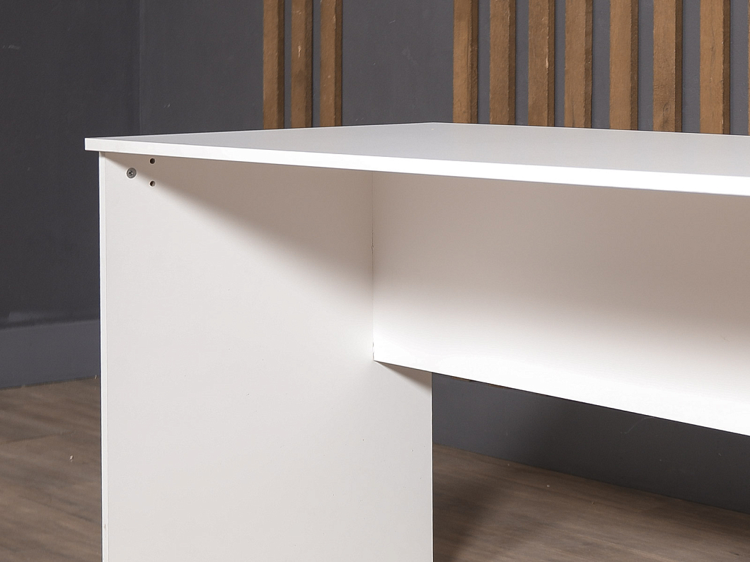 Стол прямоугольный ЛДСП Белый (СПБ1-041025)