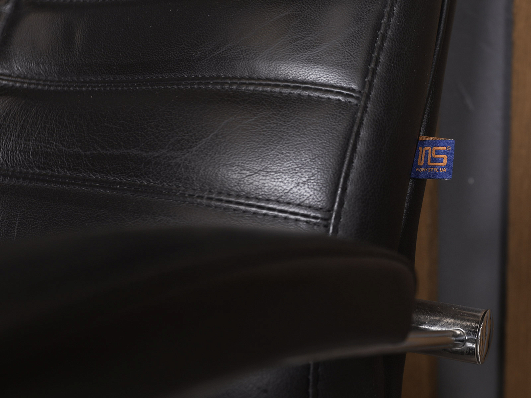 Конференц-кресло EverProf Orion CF Кожа Чёрный Россия (КФЧ-100425)