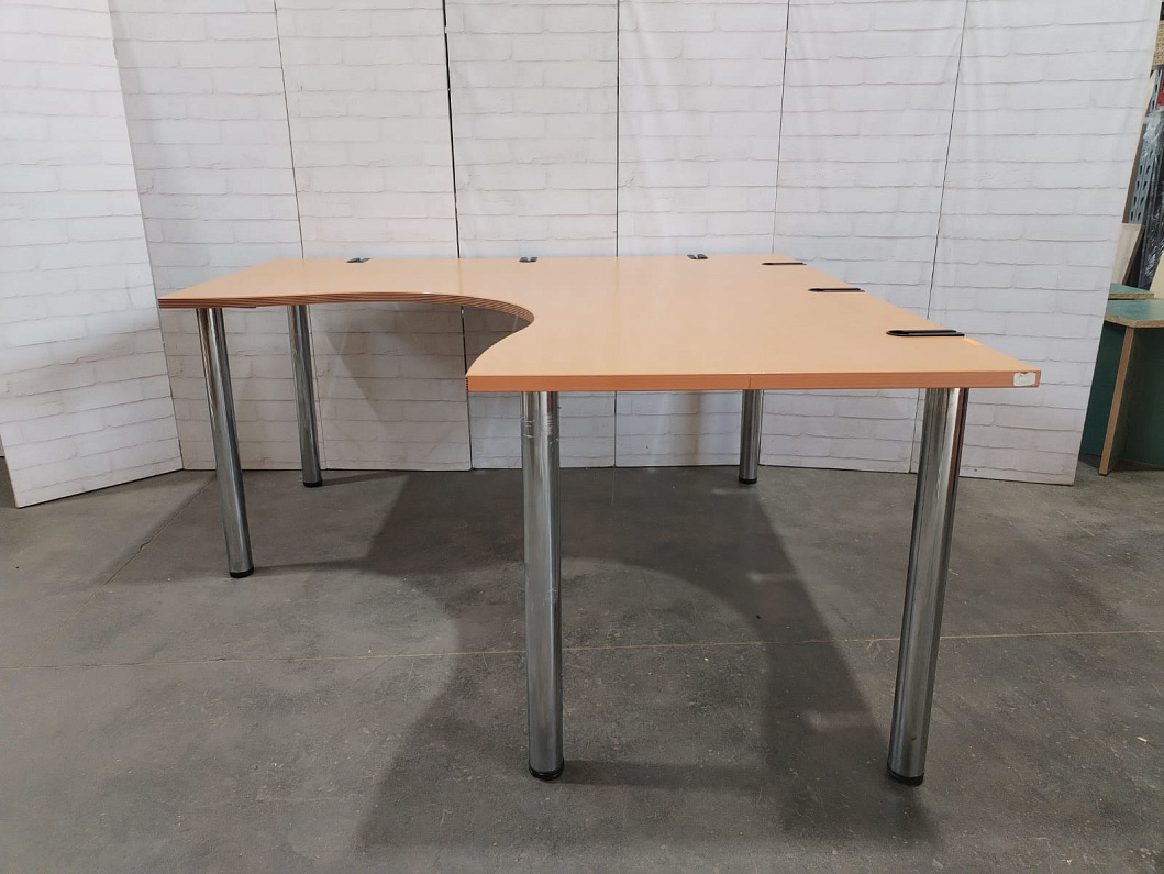 Стол угловой Steelcase ЛДСП Клен Россия (23257-180825)