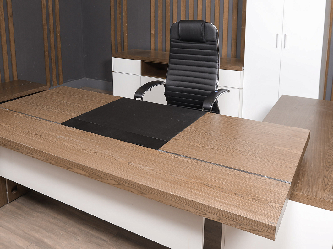 Кабинет руководителя ЛДСП Бук (КРБКБ-131225)