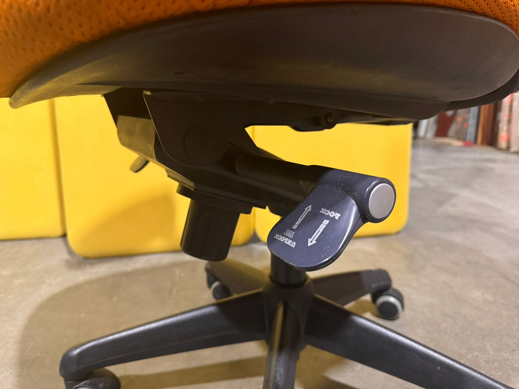 Офисное кресло Unitex Tipo Ткань Чёрный Беларусь (КПТЧОЖ4-160925)