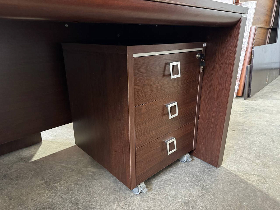 Кабинет руководителя ЛДСП (1154-260226)