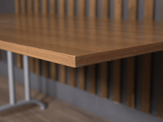 Стол эргономичный Орех