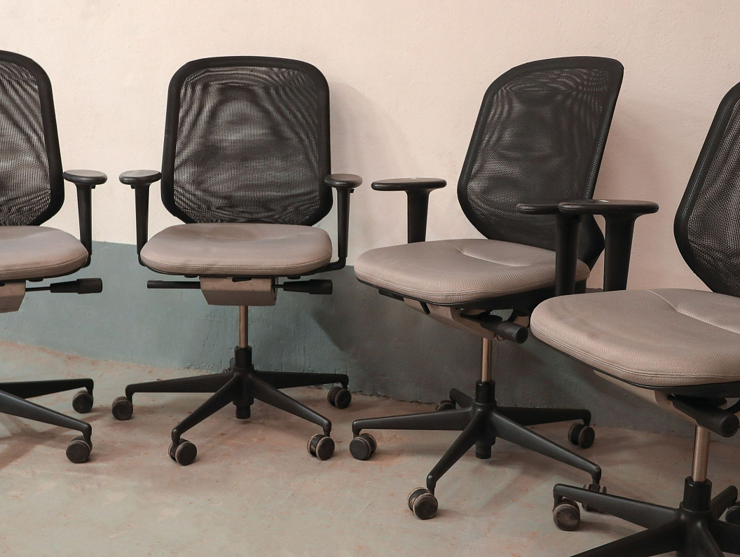 Офисное кресло Vitra MedaPal Mesh Ткань Серый Италия (КПТСР-260626)