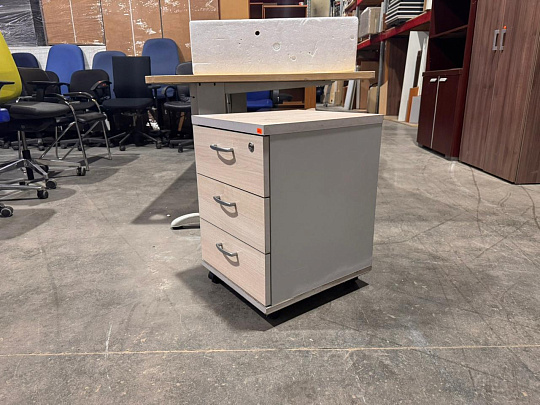 Тумба подкатная ДСП Дуб Россия