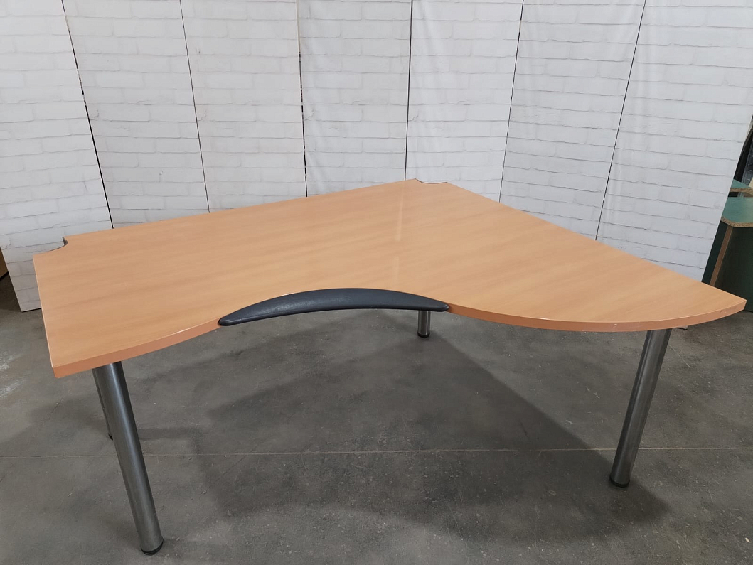Стол угловой Steelcase ЛДСП Клен Россия (232572-180825)