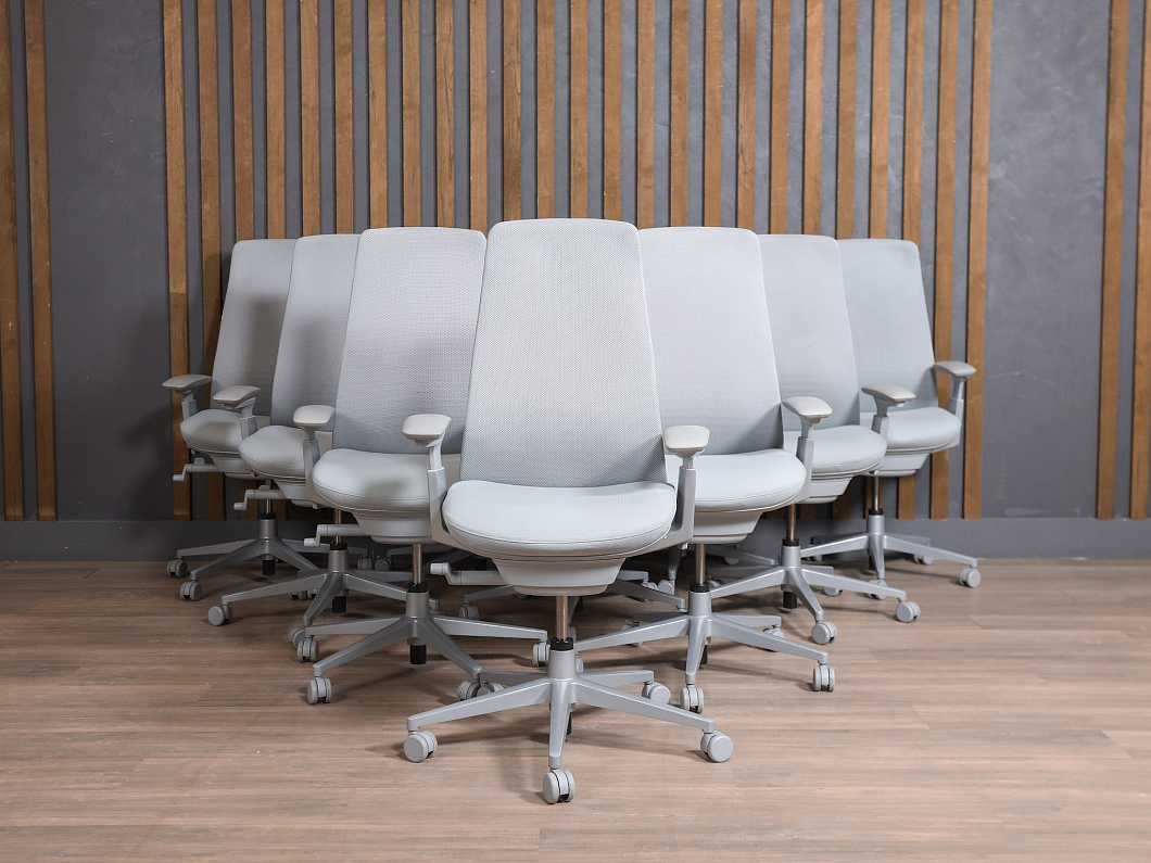 Кресло руководителя Haworth Fern Ткань Серый Германия (КПТСР-281225)