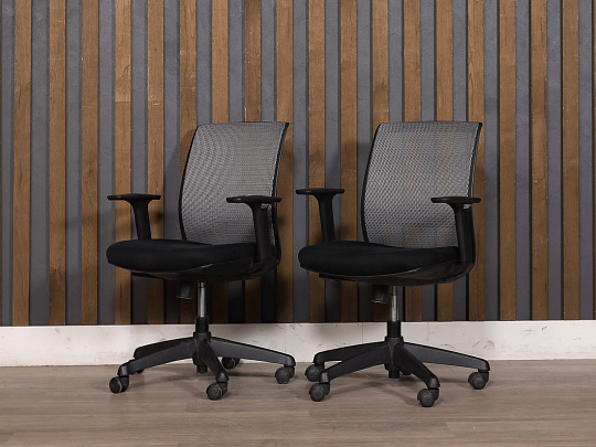 Офисное кресло Ткань Чёрный Импорт