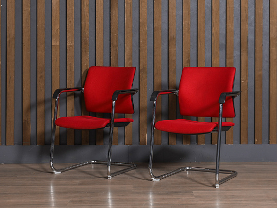 Конференц-кресло Ткань Красный