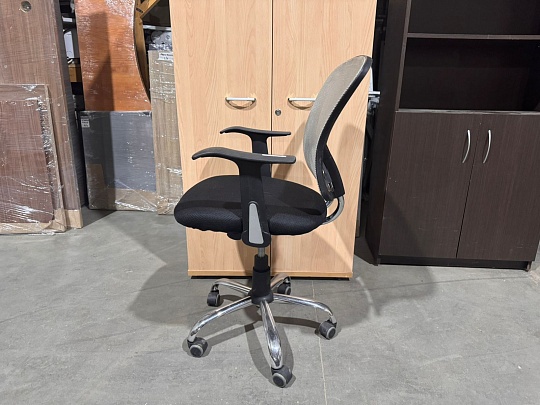 Офисное кресло Сетка Белый