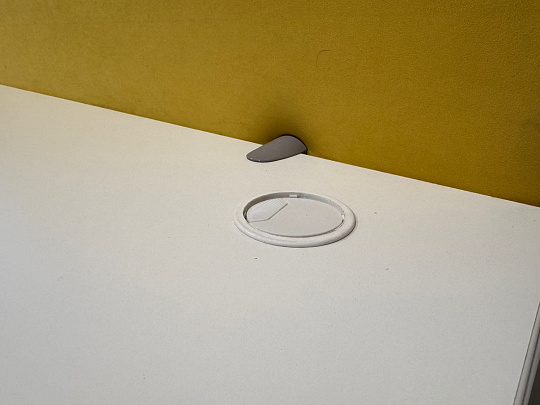 Стол прямоугольный ЛДСП Белый Европа