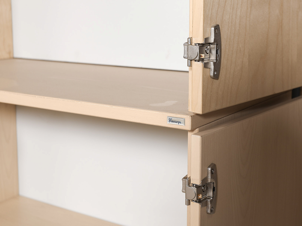 Шкаф для документов Kinnarps ЛДСП Ольха Швеция (ШДОХ-220125)