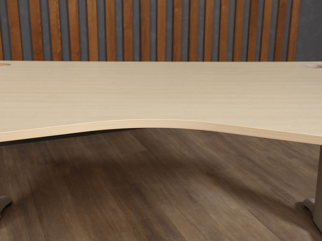 Стол эргономичный Steelcase ДСП Дуб США (СЭД1-041023)