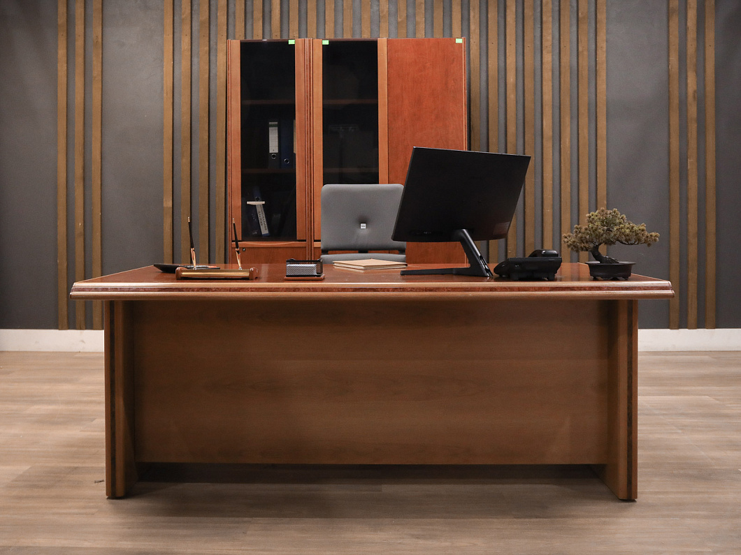 Кабинет руководителя Шпон Ольха (КРОХ-220525)