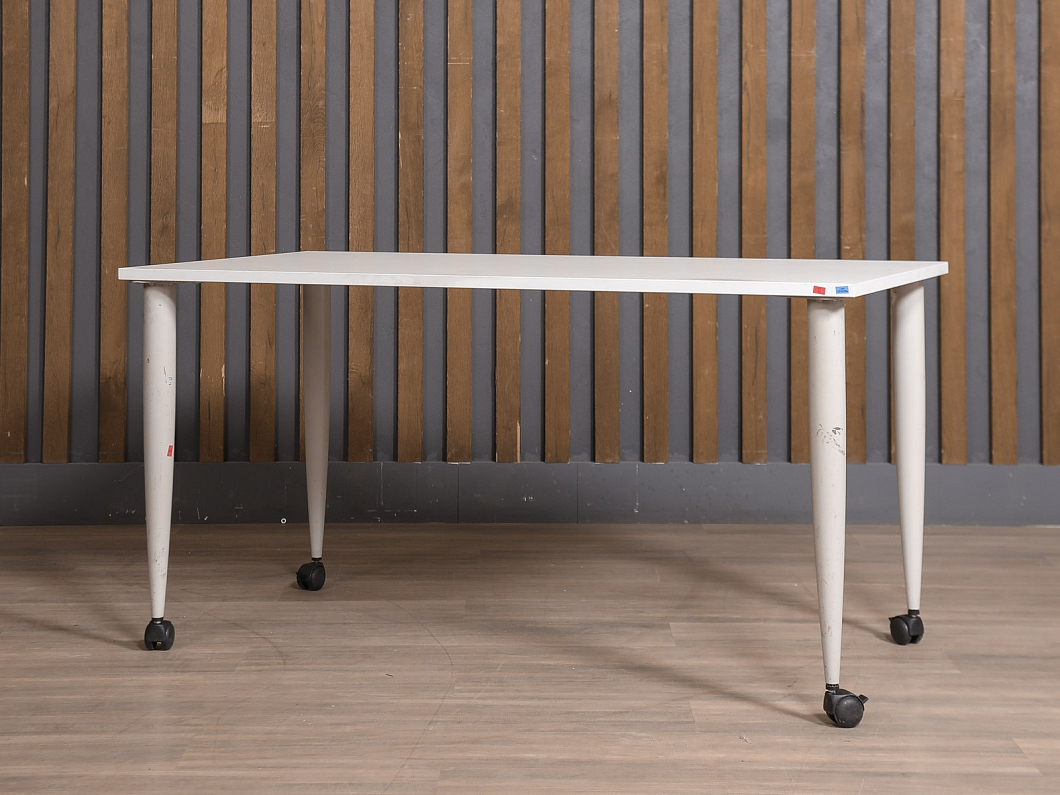 Стол прямоугольный ЛДСП Белый (СПБ1-231225П)