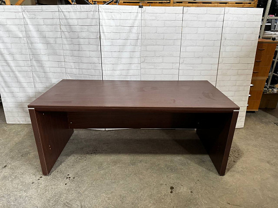 Стол руководителя ЛДСП Венге