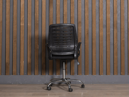 Офисное кресло Ирис Сетка Чёрный