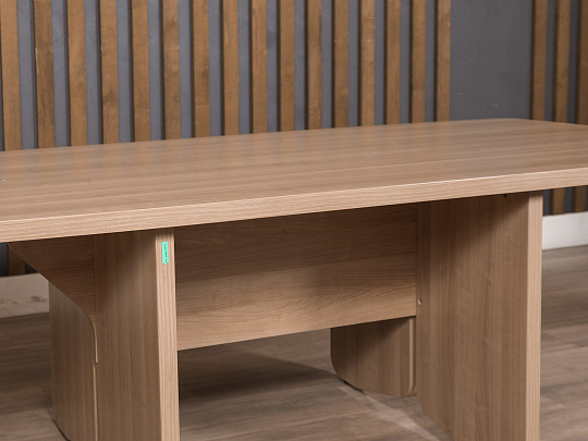 Стол для переговоров Аккорд Директор ЛДСП Ясень шимо