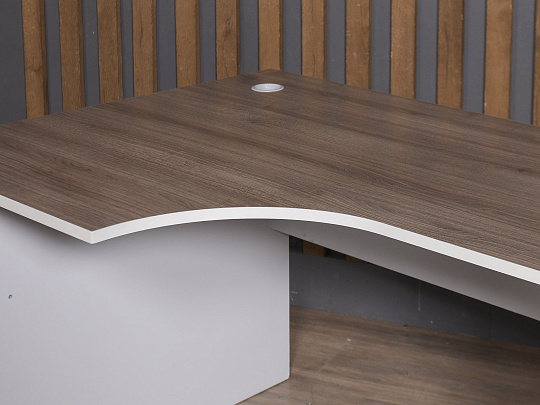 Стол эргономичный ЛДСП Венге