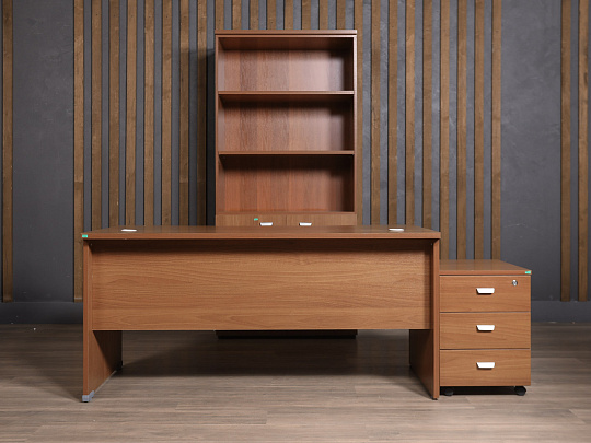 Кабинет руководителя ЛДСП Орех