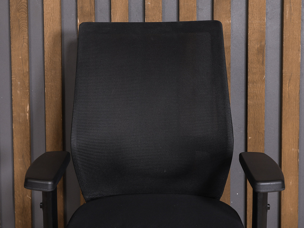 Офисное кресло Ткань Чёрный Россия (КПТЧ1-240126)