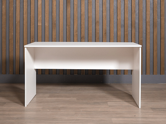 Стол прямоугольный ЛДСП Белый