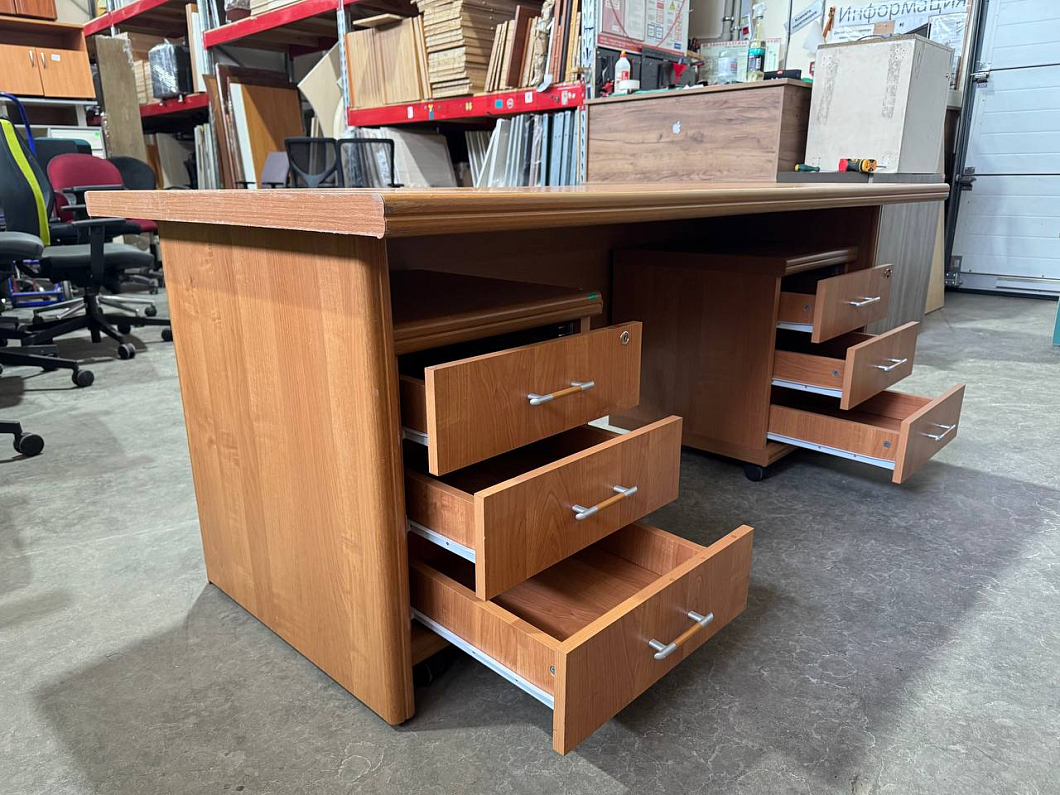 Кабинет руководителя ЛДСП Ольха (КРОХ-200126)