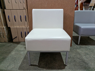 Кресло мягкое 600x610 Искусственная кожа Белый Россия