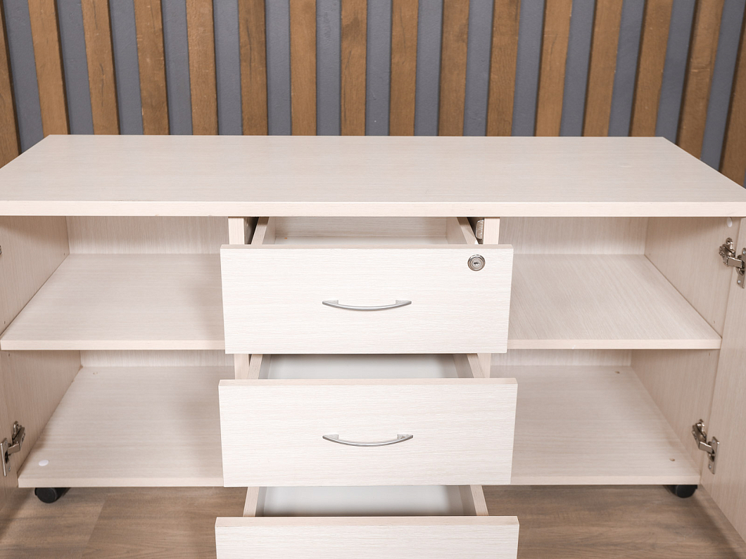 Комод-Греденция ЛДСП Дуб Россия (ТРД-180325)