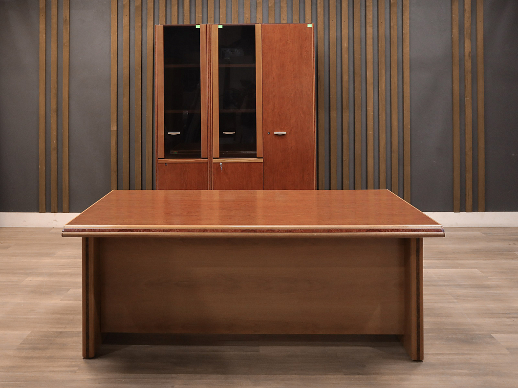 Кабинет руководителя Шпон Ольха (КРОХ-220525)