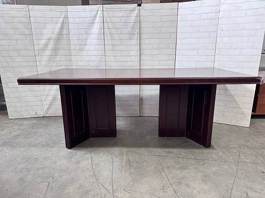 Стол для переговоров Шпон Вишня