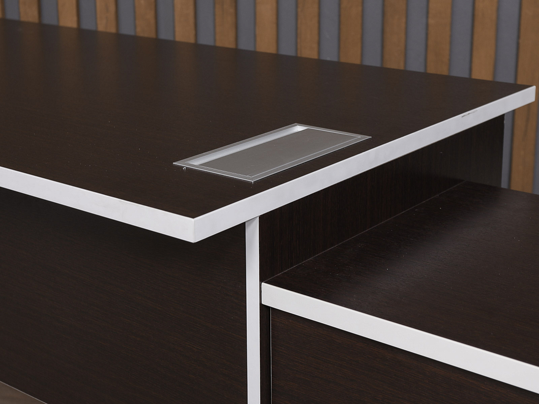 Стол с тумбой ЛДСП Венге (СТПВГ1-110825)