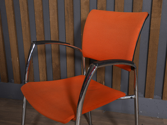 Конференц-кресло Ткань Оранжевый