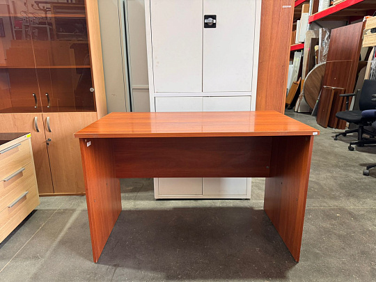 Стол прямоугольный ЛДСП Орех Россия