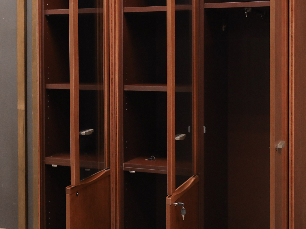 Кабинет руководителя Шпон Ольха (КРОХ-220525)