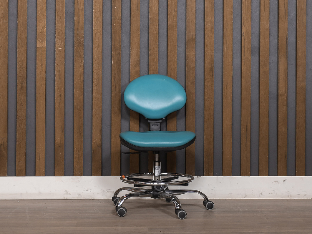 Кресло парикмахера Искусственная кожа Россия (КПЭН-200525)