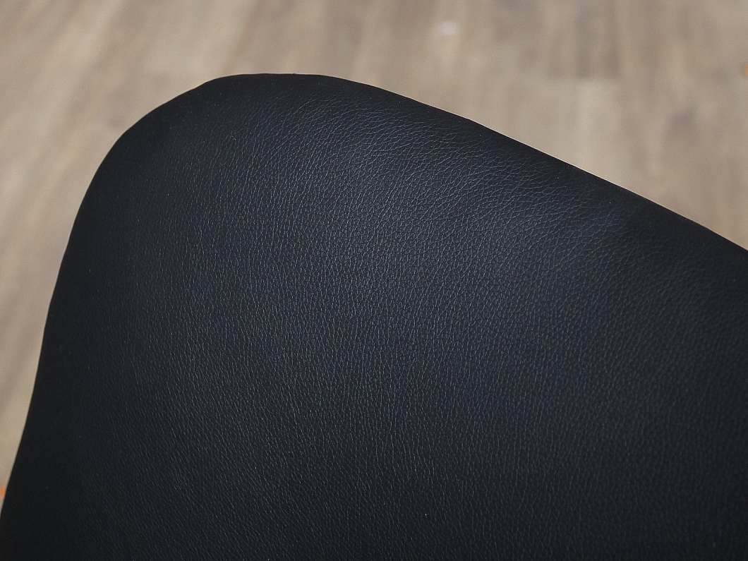 Офисный стул ИЗО Искусственная кожа Цвет в ассортименте (004м-00000)