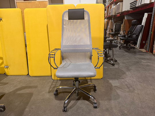 Кресло руководителя Metta Сетка Серый Россия