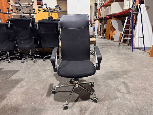 Офисное кресло ДЭФО Сетка Чёрный